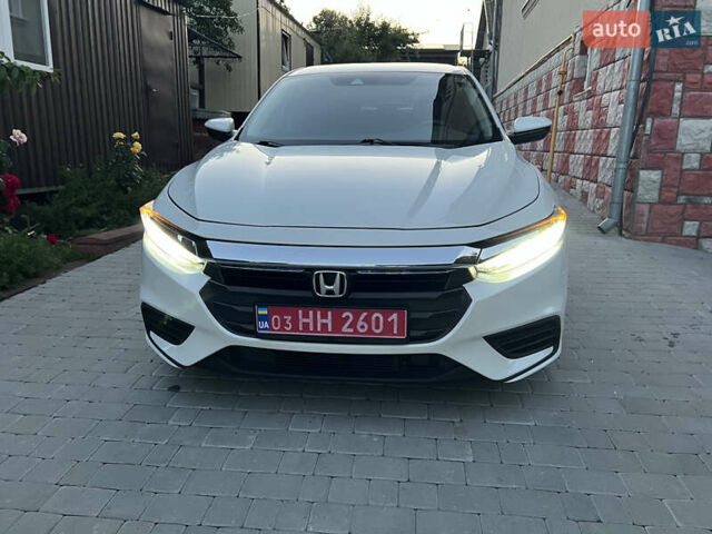 Белый Хонда Инсайт, объемом двигателя 1.5 л и пробегом 150 тыс. км за 16000 $, фото 1 на Automoto.ua