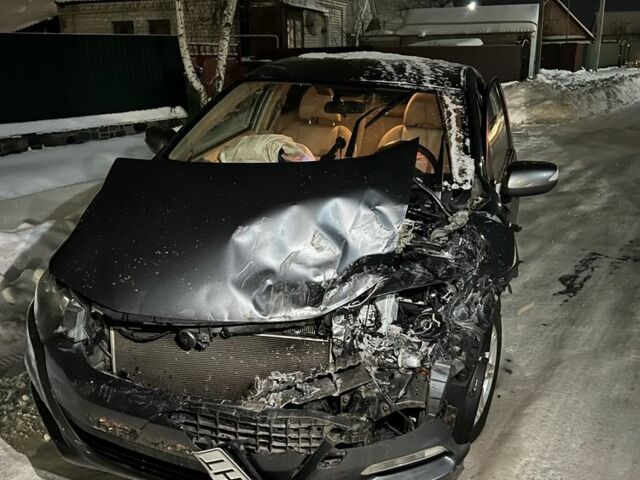 Серый Хонда Инсайт, объемом двигателя 1.3 л и пробегом 236 тыс. км за 2500 $, фото 1 на Automoto.ua