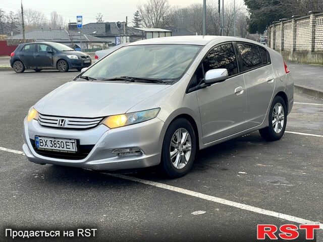 Сірий Хонда Інсайт, об'ємом двигуна 1.3 л та пробігом 29000 тис. км за 5850 $, фото 1 на Automoto.ua