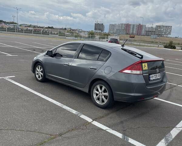 Хонда Инсайт 2010 в Одессе на Automoto.ua Серый Хонда Инсайт, объемом двигателя 1.3 л и пробегом 230 тыс. км за 7700 $, фото 1 на Automoto.ua