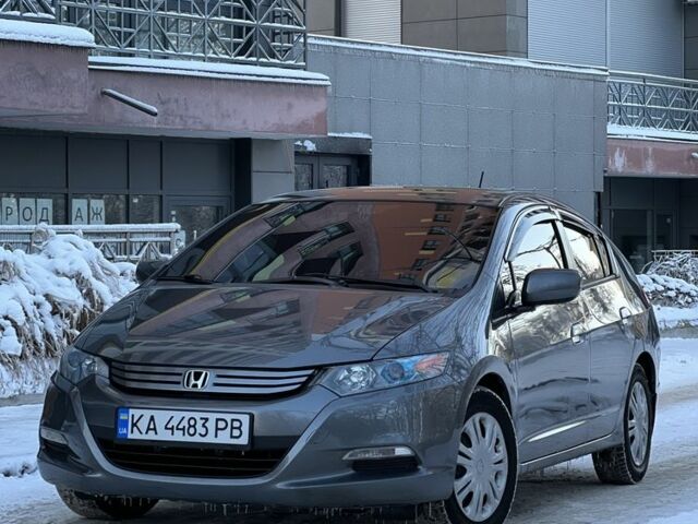 Серый Хонда Инсайт, объемом двигателя 1.3 л и пробегом 288 тыс. км за 6550 $, фото 1 на Automoto.ua