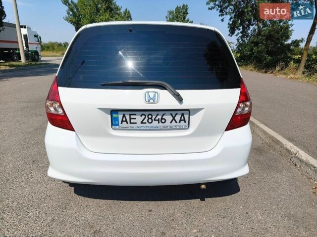 Белый Хонда Джаз, объемом двигателя 1.3 л и пробегом 142 тыс. км за 6500 $, фото 1 на Automoto.ua