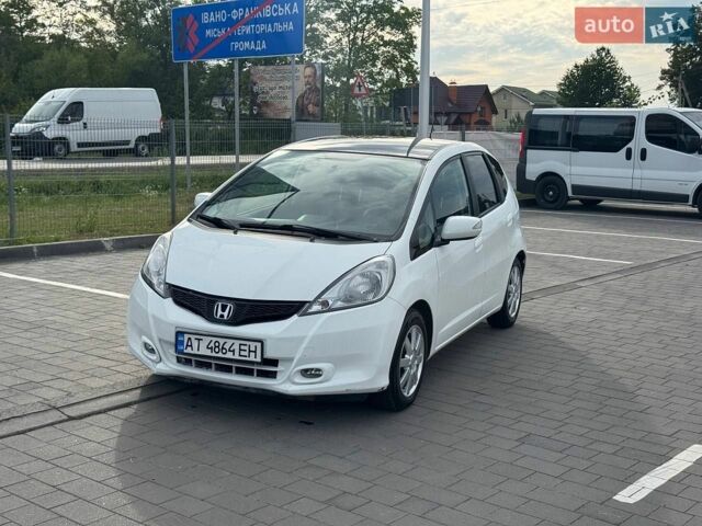 Белый Хонда Джаз, объемом двигателя 1.34 л и пробегом 180 тыс. км за 7650 $, фото 1 на Automoto.ua