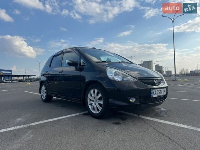 Черный Хонда Джаз, объемом двигателя 1.34 л и пробегом 198 тыс. км за 4300 $, фото 1 на Automoto.ua