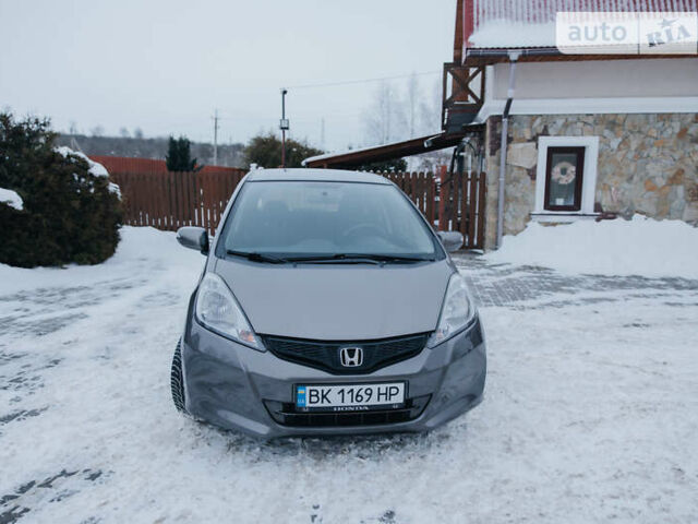 Коричневий Хонда Джаз, об'ємом двигуна 1.34 л та пробігом 110 тис. км за 8100 $, фото 1 на Automoto.ua