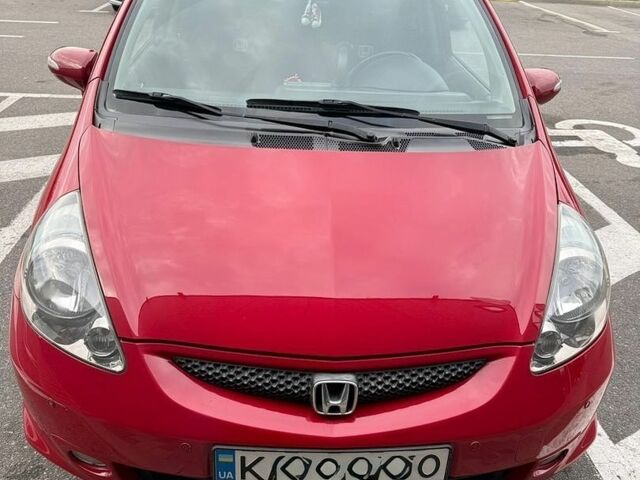Красный Хонда Джаз, объемом двигателя 1.4 л и пробегом 260 тыс. км за 6500 $, фото 1 на Automoto.ua