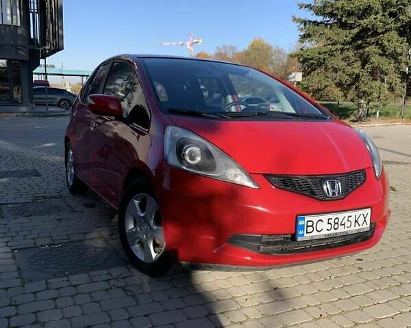 Червоний Хонда Джаз, об'ємом двигуна 1.34 л та пробігом 162 тис. км за 5750 $, фото 1 на Automoto.ua