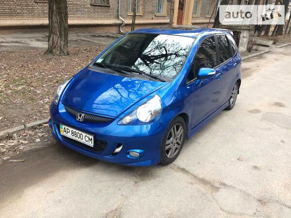 Хонда Джаз, объемом двигателя 1.4 л и пробегом 98 тыс. км за 6800 $, фото 1 на Automoto.ua