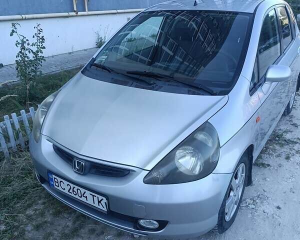 Серый Хонда Джаз, объемом двигателя 1.4 л и пробегом 280 тыс. км за 3500 $, фото 1 на Automoto.ua