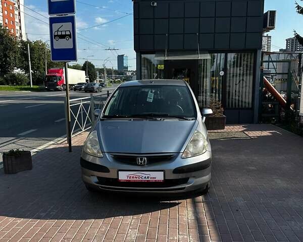 Серый Хонда Джаз, объемом двигателя 1.4 л и пробегом 193 тыс. км за 4290 $, фото 1 на Automoto.ua