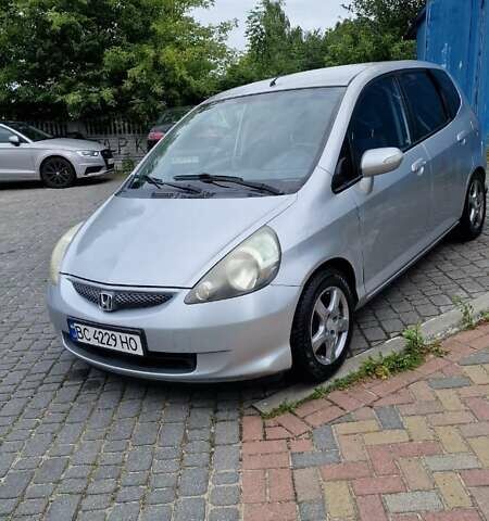 Сірий Хонда Джаз, об'ємом двигуна 0 л та пробігом 239 тис. км за 4300 $, фото 1 на Automoto.ua