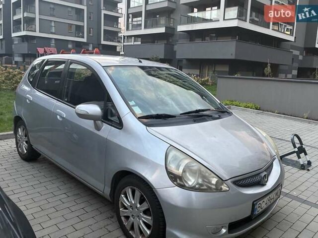 Серый Хонда Джаз, объемом двигателя 1.34 л и пробегом 213 тыс. км за 4790 $, фото 1 на Automoto.ua