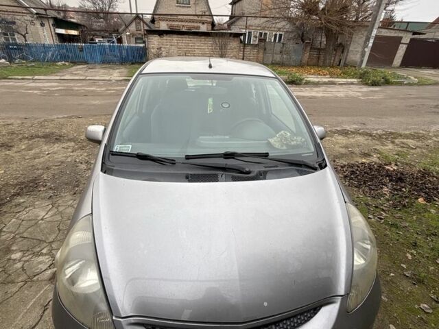 Серый Хонда Джаз, объемом двигателя 1.2 л и пробегом 2 тыс. км за 3500 $, фото 1 на Automoto.ua