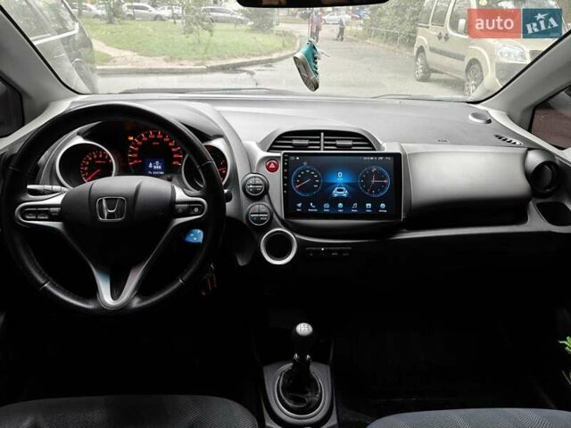 Синий Хонда Джаз, объемом двигателя 1.4 л и пробегом 170 тыс. км за 7400 $, фото 1 на Automoto.ua