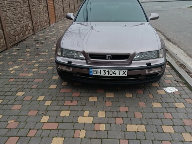 Коричневый Хонда Легенд, объемом двигателя 3.2 л и пробегом 200 тыс. км за 5500 $, фото 1 на Automoto.ua