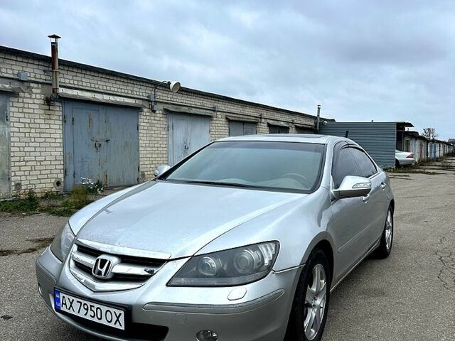 Серый Хонда Легенд, объемом двигателя 3.5 л и пробегом 280 тыс. км за 3999 $, фото 1 на Automoto.ua