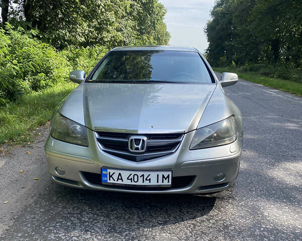 Серый Хонда Легенд, объемом двигателя 3.5 л и пробегом 260 тыс. км за 6500 $, фото 1 на Automoto.ua