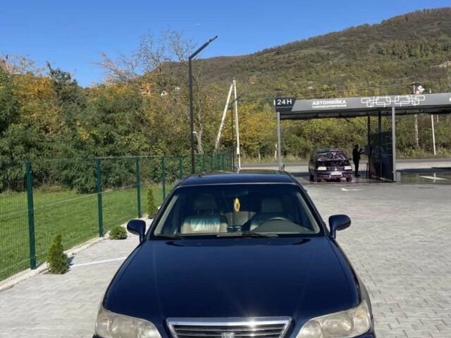 Синий Хонда Легенд, объемом двигателя 3.5 л и пробегом 3 тыс. км за 2700 $, фото 1 на Automoto.ua