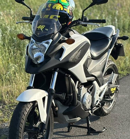 Белый Хонда NC 700X, объемом двигателя 0 л и пробегом 45 тыс. км за 5900 $, фото 1 на Automoto.ua
