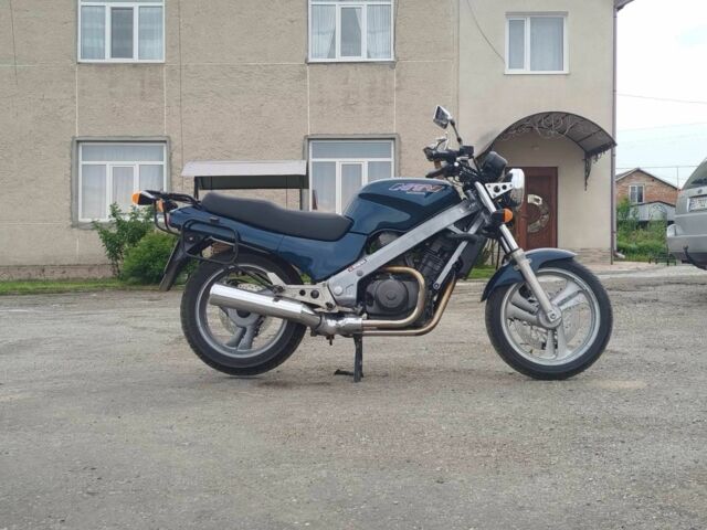 Хонда NTV 650, объемом двигателя 0 л и пробегом 0 тыс. км за 2700 $, фото 1 на Automoto.ua