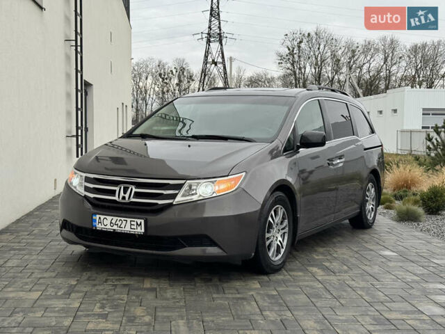 Серый Хонда Одиссей, объемом двигателя 3.5 л и пробегом 184 тыс. км за 13399 $, фото 1 на Automoto.ua