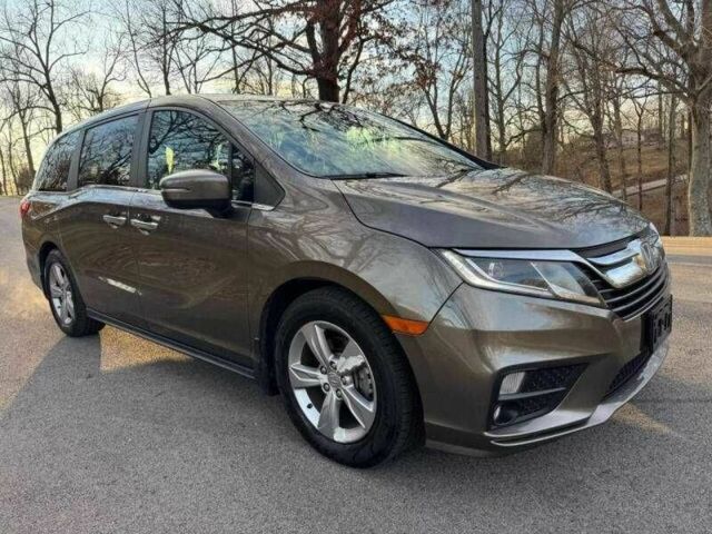 Серый Хонда Одиссей, объемом двигателя 3.5 л и пробегом 54 тыс. км за 5600 $, фото 1 на Automoto.ua