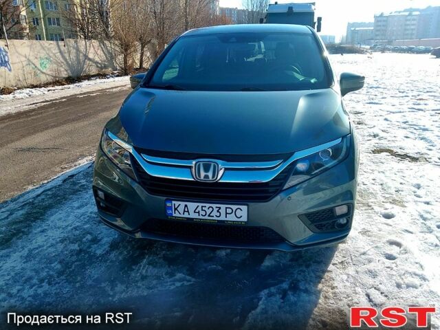 Зеленый Хонда Одиссей, объемом двигателя 3.5 л и пробегом 122 тыс. км за 22300 $, фото 1 на Automoto.ua