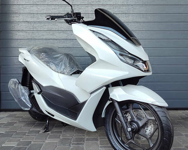 Білий Хонда PCX 125, об'ємом двигуна 0.13 л та пробігом 2 тис. км за 3500 $, фото 1 на Automoto.ua