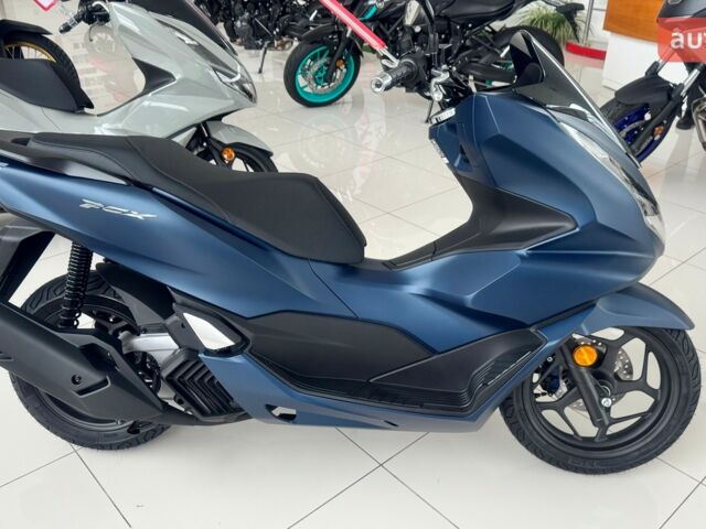 купить новое авто Хонда PCX 125 2024 года от официального дилера «Форсаж авто» Хонда фото