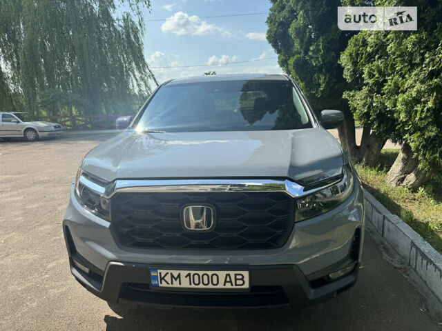 Серый Хонда Пасспорт, объемом двигателя 3.47 л и пробегом 43 тыс. км за 30000 $, фото 1 на Automoto.ua