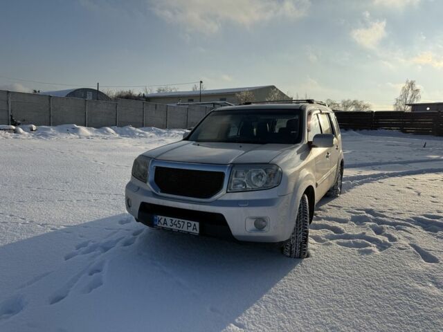 Серый Хонда Пилот, объемом двигателя 3.5 л и пробегом 233 тыс. км за 11999 $, фото 1 на Automoto.ua