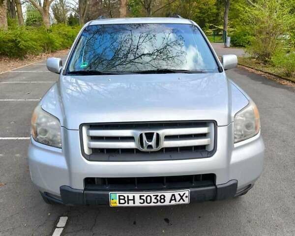 Серый Хонда Пилот, объемом двигателя 3.5 л и пробегом 202 тыс. км за 7800 $, фото 1 на Automoto.ua