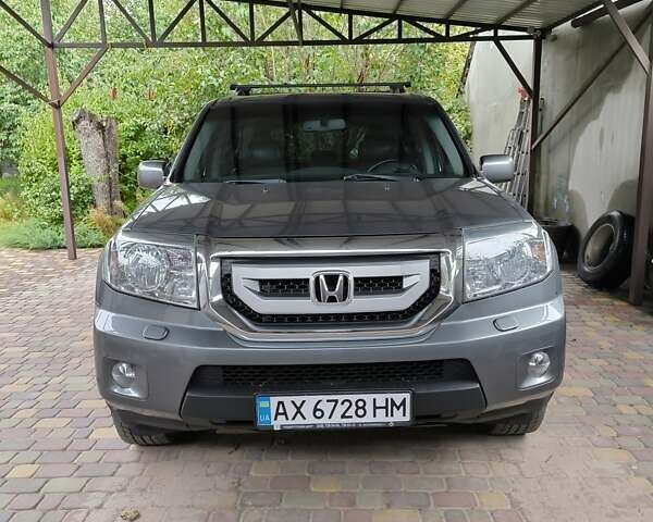 Сірий Хонда Пілот, об'ємом двигуна 3.5 л та пробігом 141 тис. км за 13200 $, фото 1 на Automoto.ua
