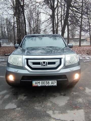Серый Хонда Пилот, объемом двигателя 3.5 л и пробегом 345 тыс. км за 12999 $, фото 1 на Automoto.ua