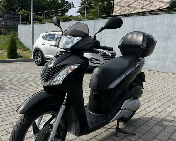 Хонда SH 125, объемом двигателя 0 л и пробегом 24 тыс. км за 2800 $, фото 1 на Automoto.ua