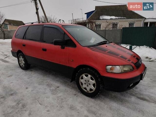 Красный Хонда Шатл, объемом двигателя 2.2 л и пробегом 570 тыс. км за 2500 $, фото 1 на Automoto.ua