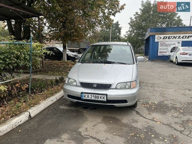 Серый Хонда Шатл, объемом двигателя 2.2 л и пробегом 505 тыс. км за 2098 $, фото 1 на Automoto.ua