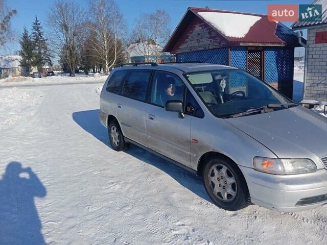 Серый Хонда Шатл, объемом двигателя 2.2 л и пробегом 450 тыс. км за 2000 $, фото 1 на Automoto.ua