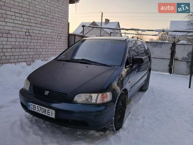 Зеленый Хонда Шатл, объемом двигателя 2.16 л и пробегом 400 тыс. км за 2950 $, фото 1 на Automoto.ua