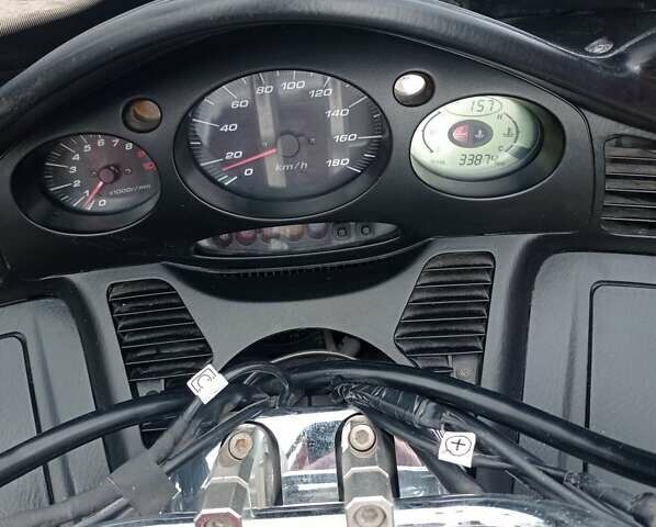 Серый Хонда Silver Wing 600, объемом двигателя 0 л и пробегом 32 тыс. км за 3100 $, фото 1 на Automoto.ua