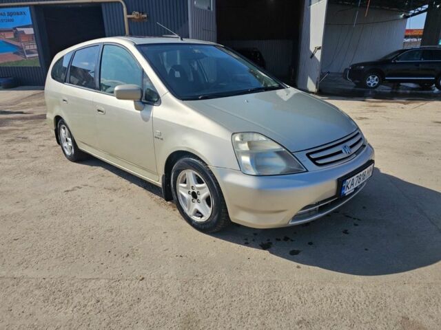 Бежевый Хонда Стрим, объемом двигателя 2 л и пробегом 220 тыс. км за 3200 $, фото 1 на Automoto.ua