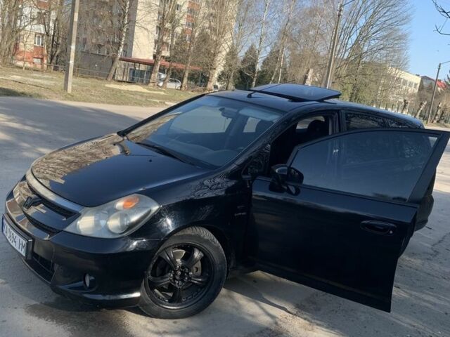 Черный Хонда Стрим, объемом двигателя 2 л и пробегом 307 тыс. км за 5800 $, фото 1 на Automoto.ua