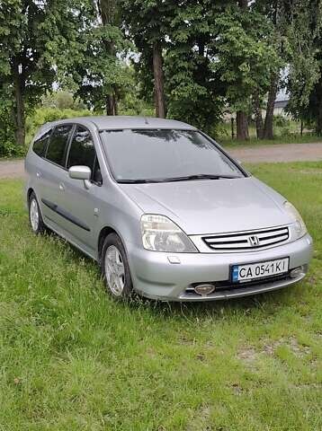 Сірий Хонда Стрім, об'ємом двигуна 2 л та пробігом 430 тис. км за 3500 $, фото 1 на Automoto.ua