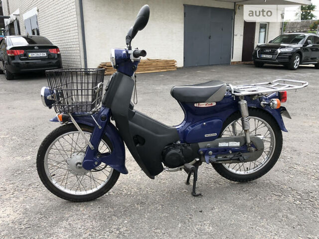 Хонда Super Cub, объемом двигателя 0.5 л и пробегом 22 тыс. км за 650 $, фото 1 на Automoto.ua