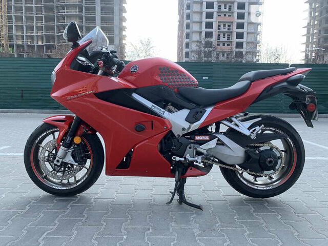 Красный Хонда VFR 800, объемом двигателя 0 л и пробегом 38 тыс. км за 7900 $, фото 1 на Automoto.ua