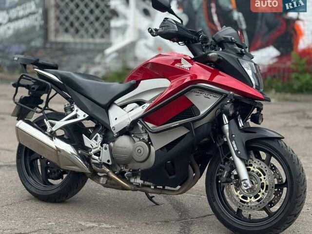 Хонда VFR 800X Crossrunner, объемом двигателя 0 л и пробегом 50 тыс. км за 8000 $, фото 1 на Automoto.ua
