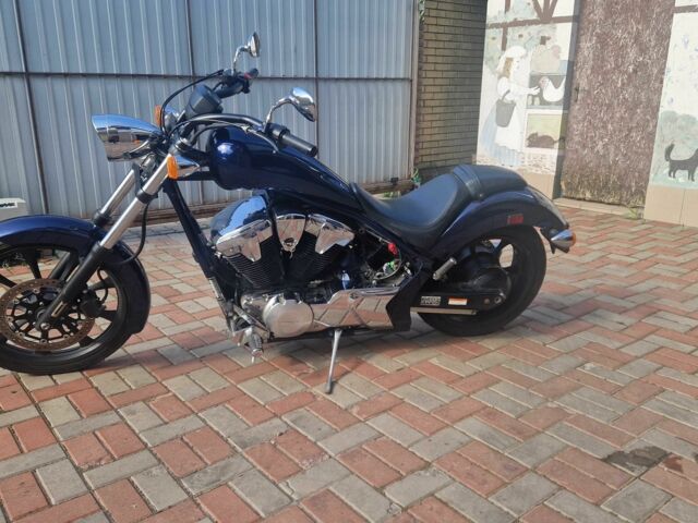 Хонда VT 1300CX Fury, объемом двигателя 1.3 л и пробегом 0 тыс. км за 9500 $, фото 1 на Automoto.ua