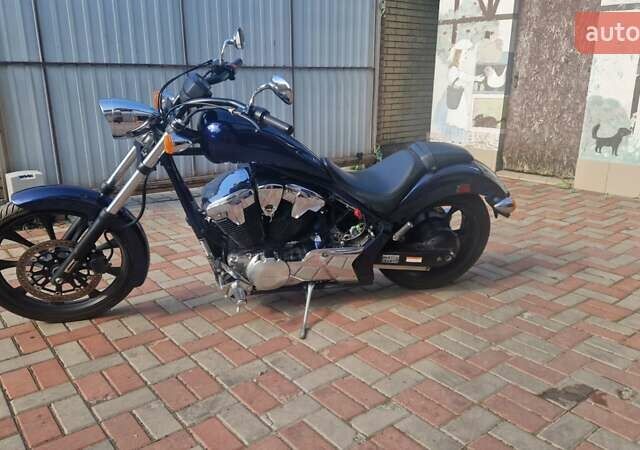 Синій Хонда VT 1300CX Fury, об'ємом двигуна 1.31 л та пробігом 4 тис. км за 9500 $, фото 1 на Automoto.ua