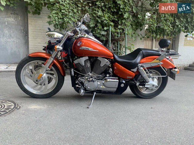 Оранжевый Хонда VTX 1300S, объемом двигателя 1.31 л и пробегом 38 тыс. км за 6500 $, фото 1 на Automoto.ua
