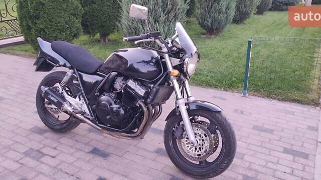 Черный Хонда CB 400SF, объемом двигателя 0 л и пробегом 38 тыс. км за 2900 $, фото 1 на Automoto.ua